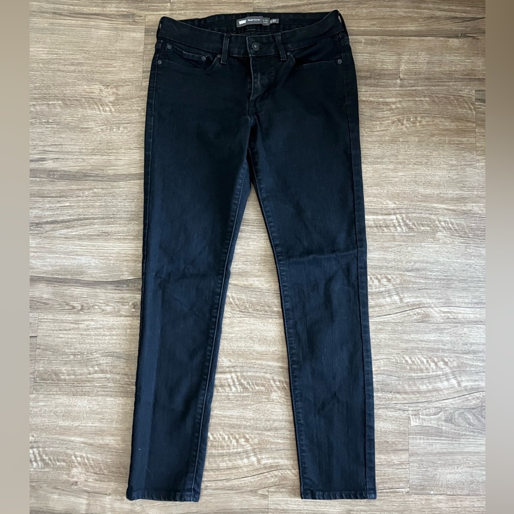 Levi’s Black Jeans